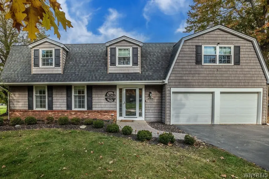 9150 Hillview Drive, Clarence, NY 14031 - #3