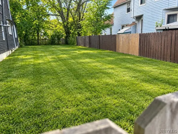 86 Wohlers Avenue, Buffalo, NY 14208
