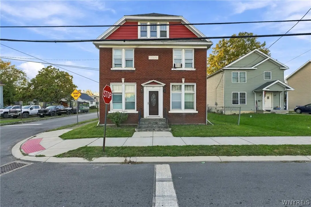 87 Center Street, Buffalo, NY 14218 - #1