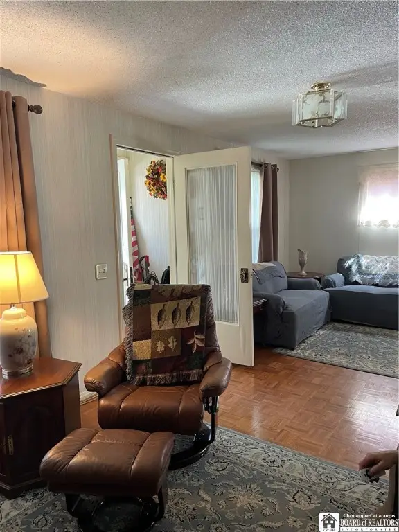 22 Linwood Avenue, Jamestown, NY 14701 - Image #3