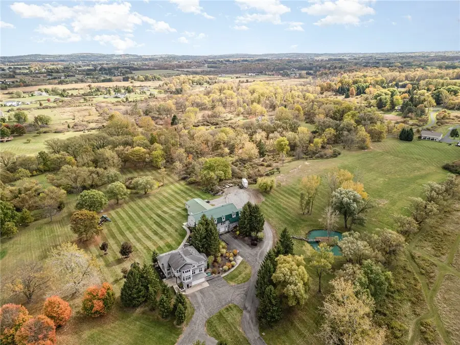 438 Quaker Meeting House Road, Honeoye Falls, NY 14472 - Image #2