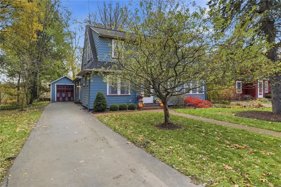 11 Golf Avenue, Pittsford, NY 14534 - Image #3