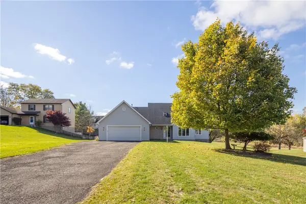 29 Golden Road, Rochester, NY 14624