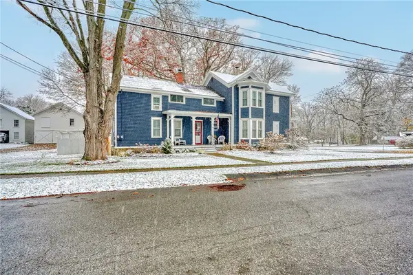 46 East Avenue, Naples, NY 14512