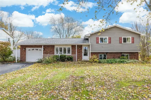 82 Kenwick Drive, Rochester, NY 14623