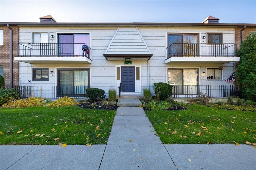 15 Great Wood Court #6, Fairport, NY 14450 - Image #1