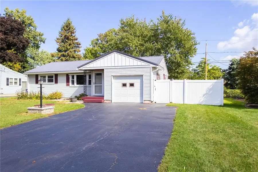 140 Verstreet Drive, Rochester, NY 14616 - Image #2