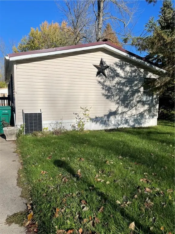 5 Redwood Avenue, Albion, NY 14411