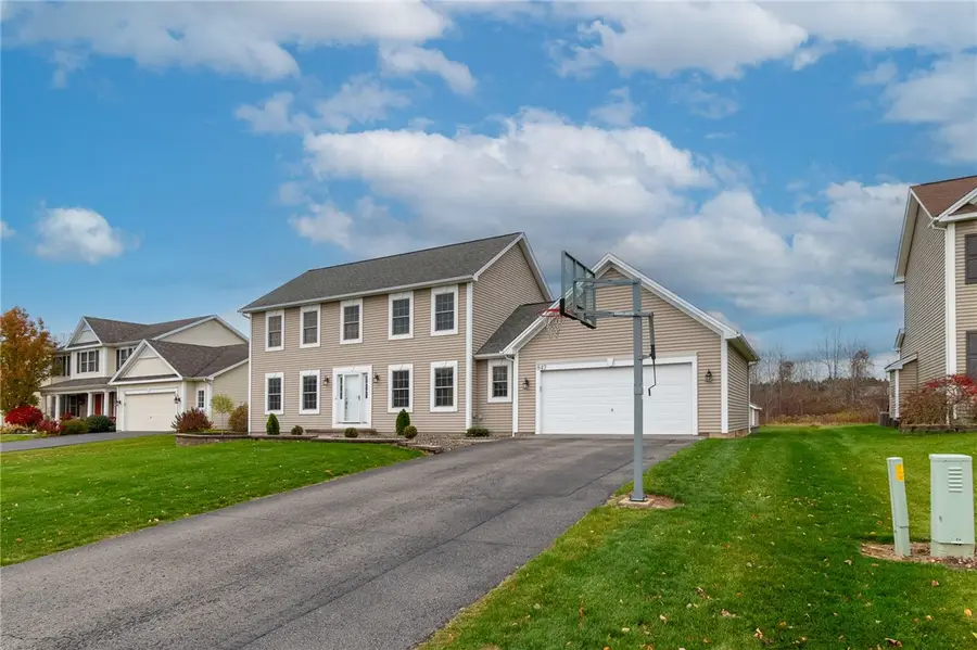 842 Bannerwood Drive, Ontario, NY 14519 - Image #3