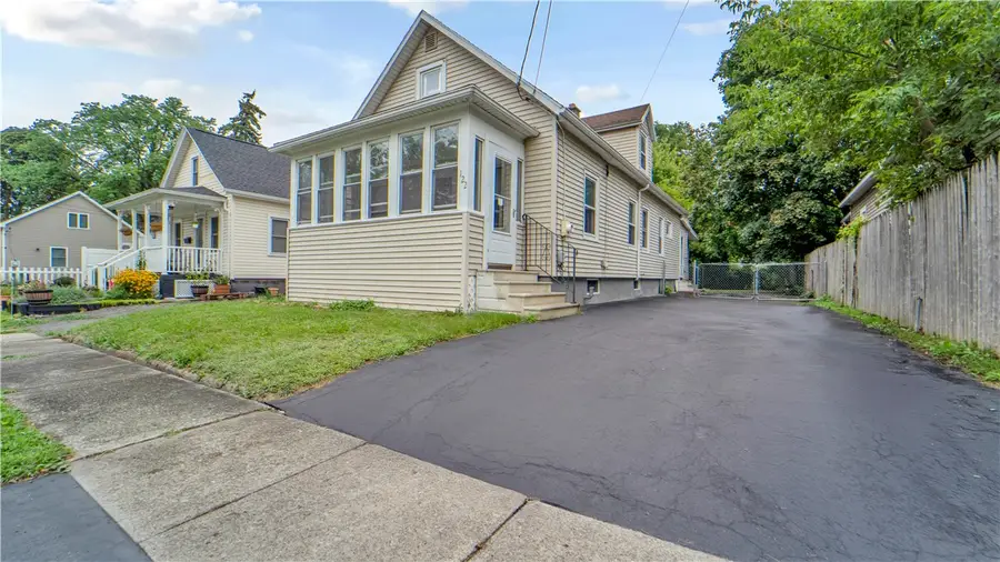 122 Dakota Street, Rochester, NY 14606 - Image #2