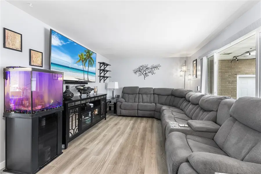 293 Elmgrove Road, Rochester, NY 14626 - Image #3