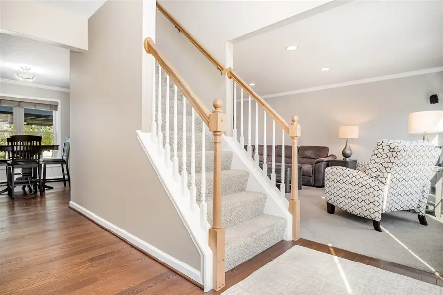 293 Whispering Pines Circle, Rochester, NY 14612 - Image #3