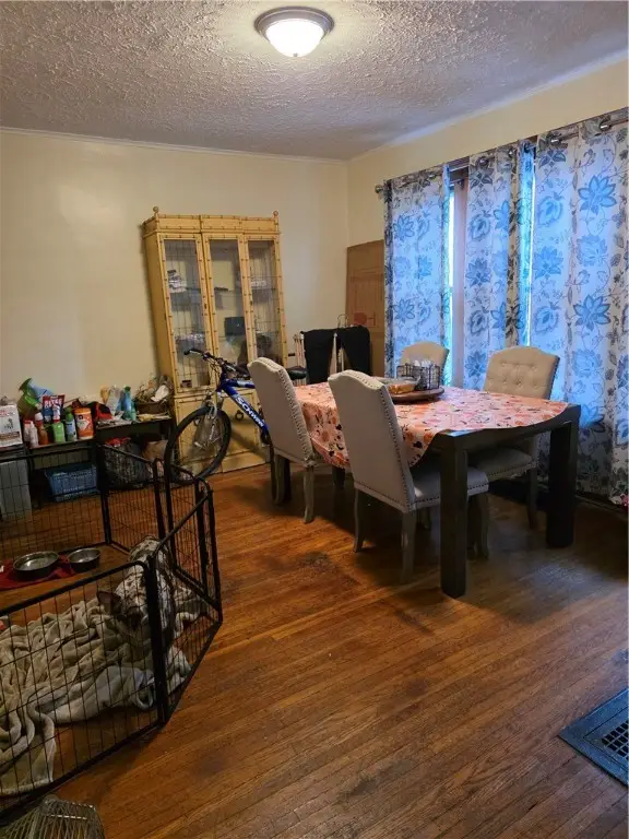 1056 Pennsylvania Avenue, Elmira, NY 14904 - Image #2