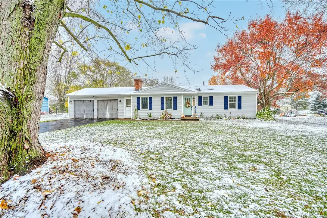 197 Heather Lane, Farmington, NY 14425 - Image #1