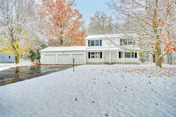 16 Beaman Road W, Rochester, NY 14624