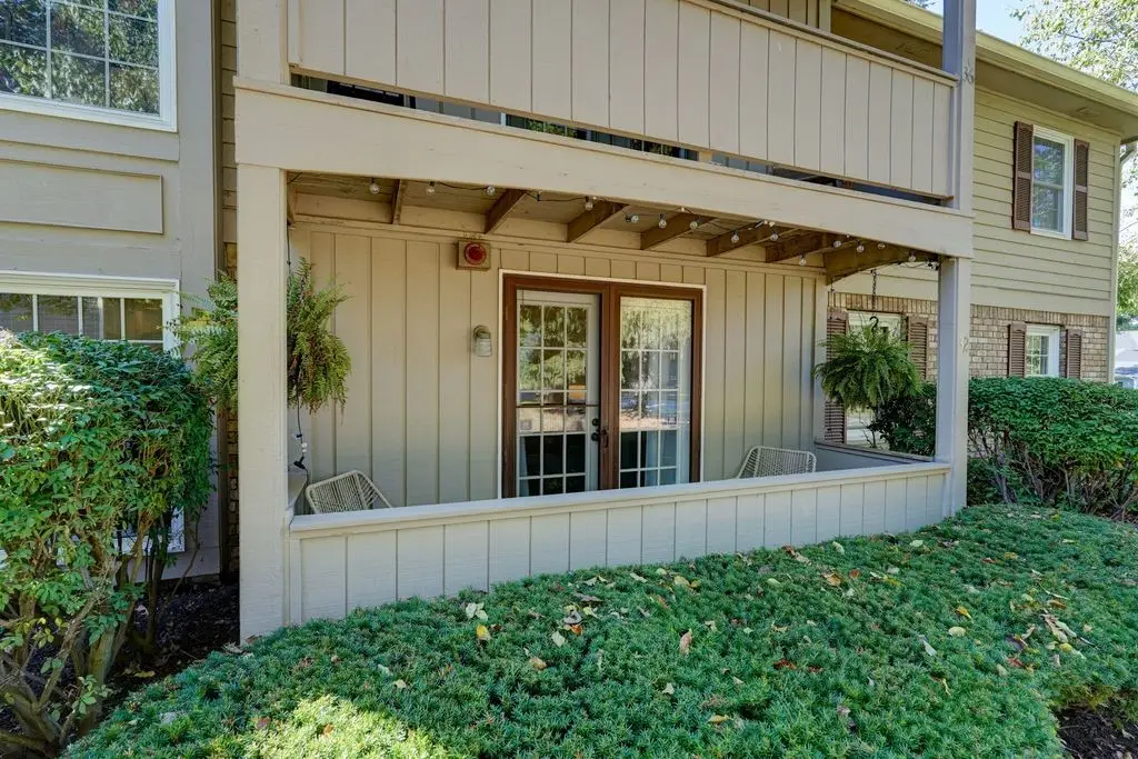 32 Wood Creek Drive, Pittsford, NY 14534 - Image #1