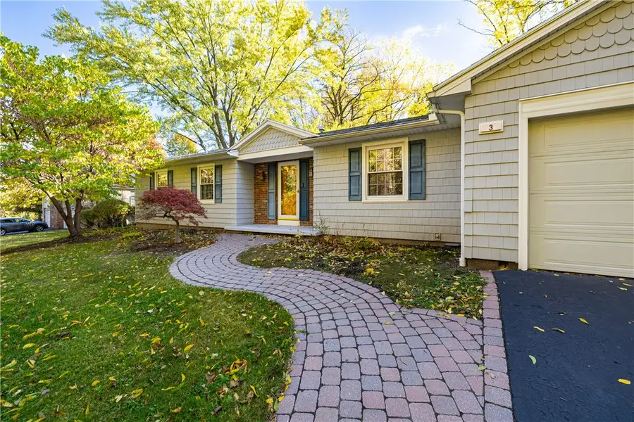 3 Selborne Chase, Fairport, NY 14450 - Image #2