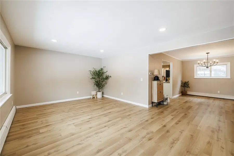 43 Longsworth Drive, Rochester, NY 14625 - Image #2