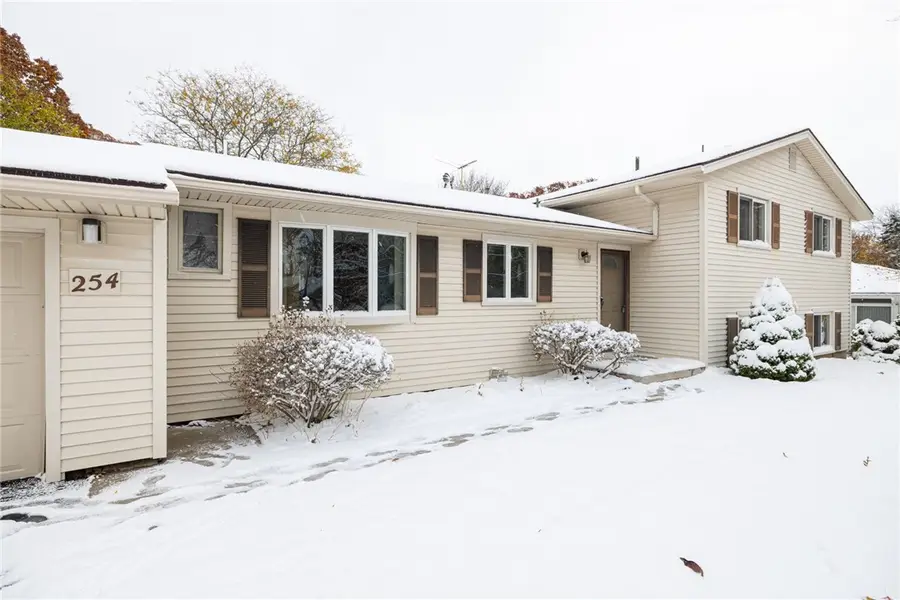 254 Parkview Drive, Rochester, NY 14625 - Image #2