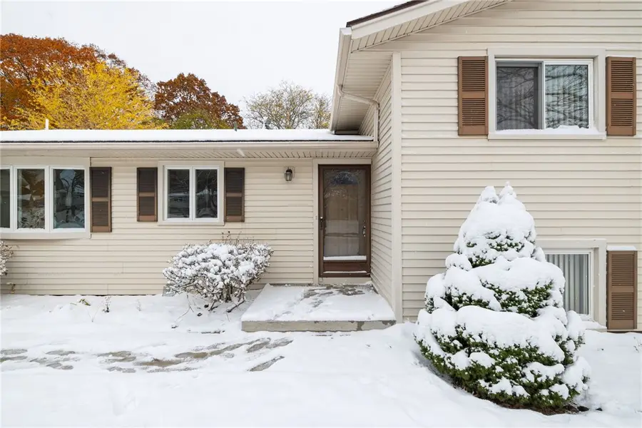 254 Parkview Drive, Rochester, NY 14625 - Image #3