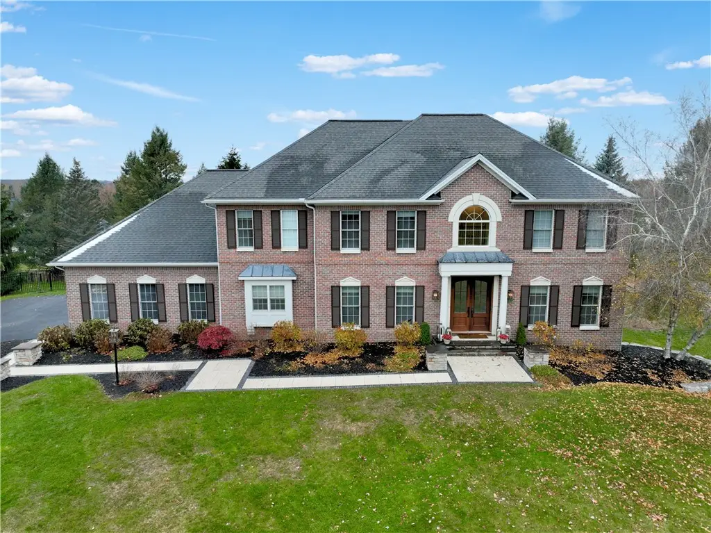 9 Lusk Farm Circle, Pittsford, NY 14534 - Image #1