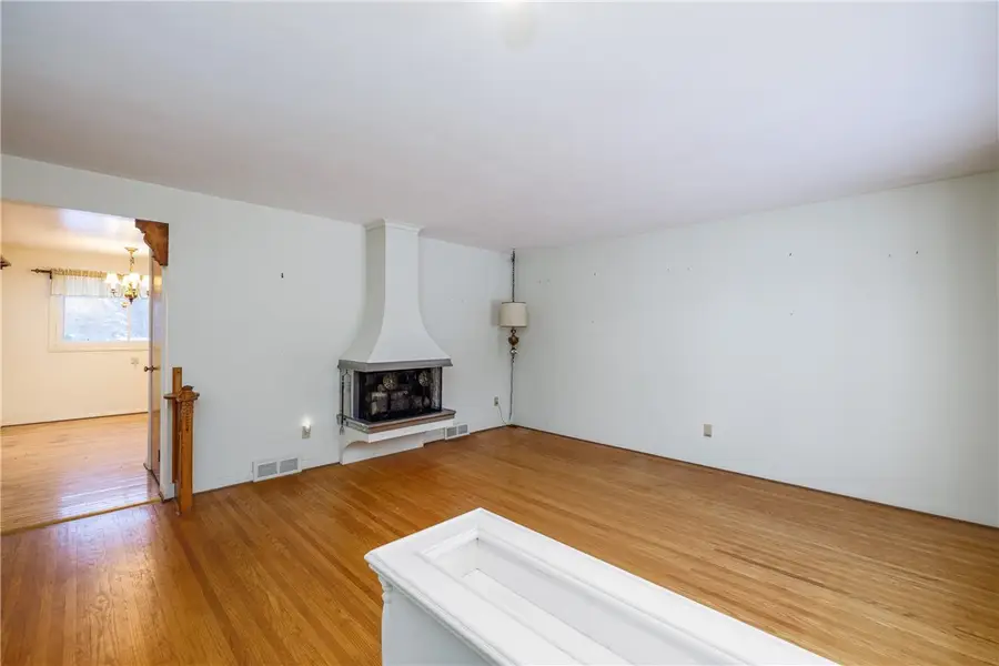 282 Straub Road, Rochester, NY 14626 - Image #3