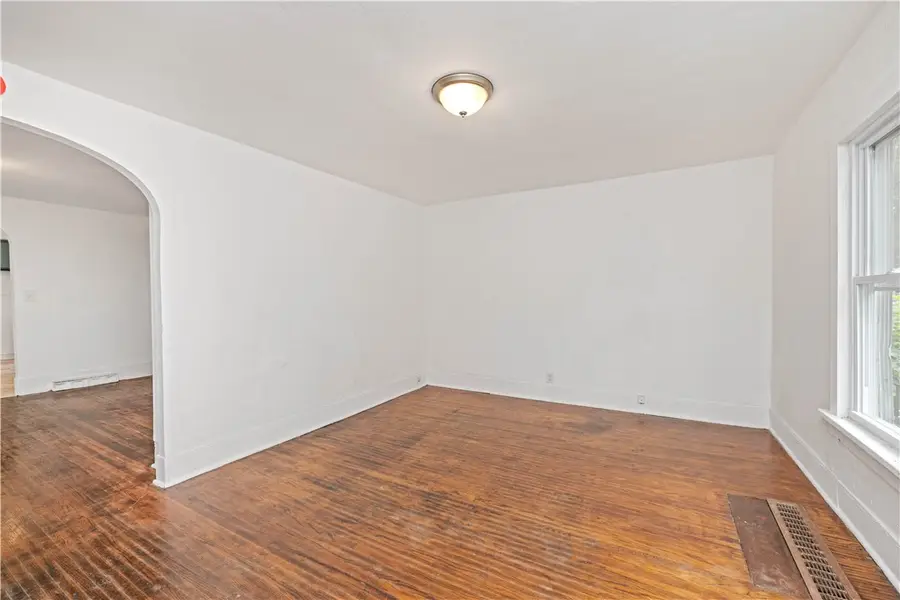 631 Smith Street, Rochester, NY 14606 - Image #3