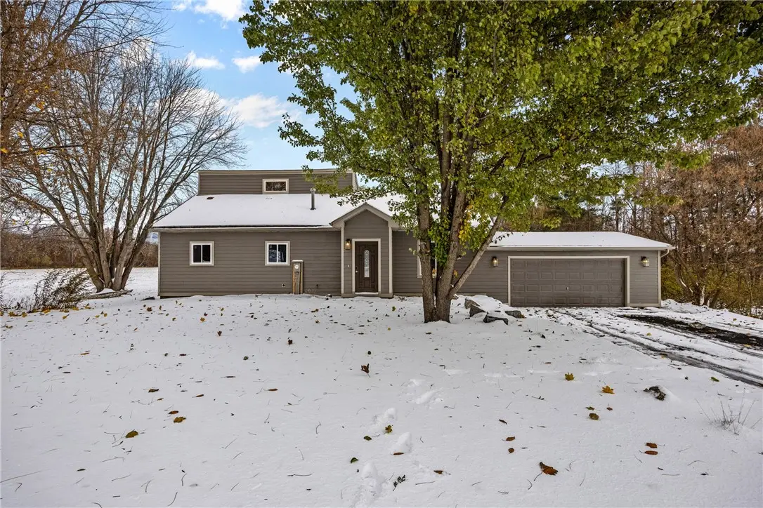 6972 Slocum Road, Ontario, NY 14519 - Image #1