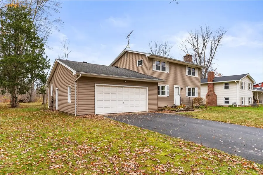 27 Cherry Drive, Brockport, NY 14420 - Image #3