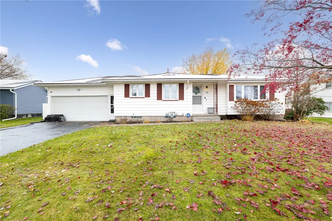 15 Kennedy Circle, Rochester, NY 14609 - Image #1