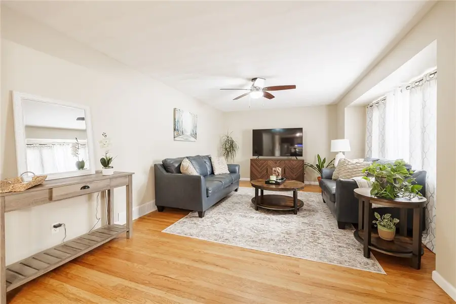 15 Kennedy Circle, Rochester, NY 14609 - Image #3