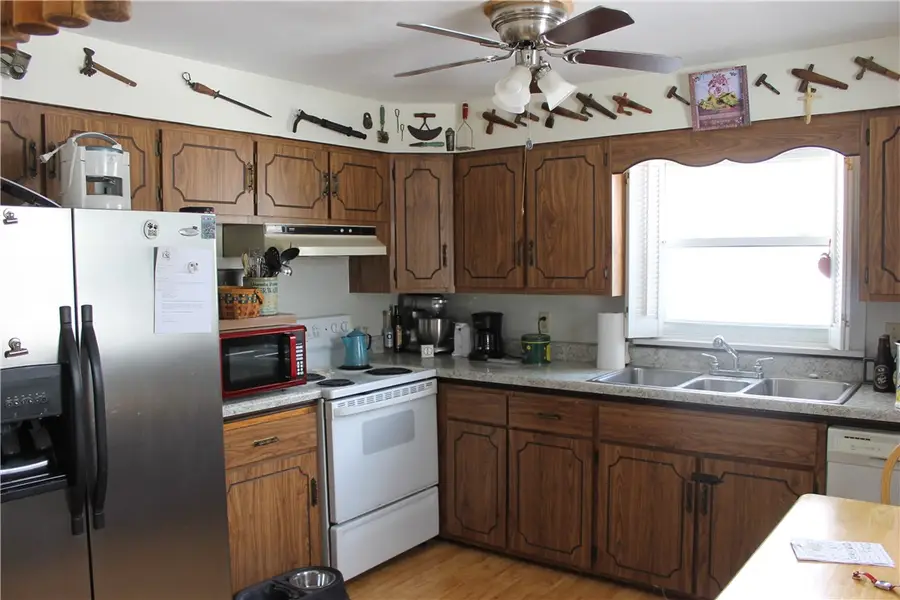 302 Linwood Avenue, Albion, NY 14411 - Image #3