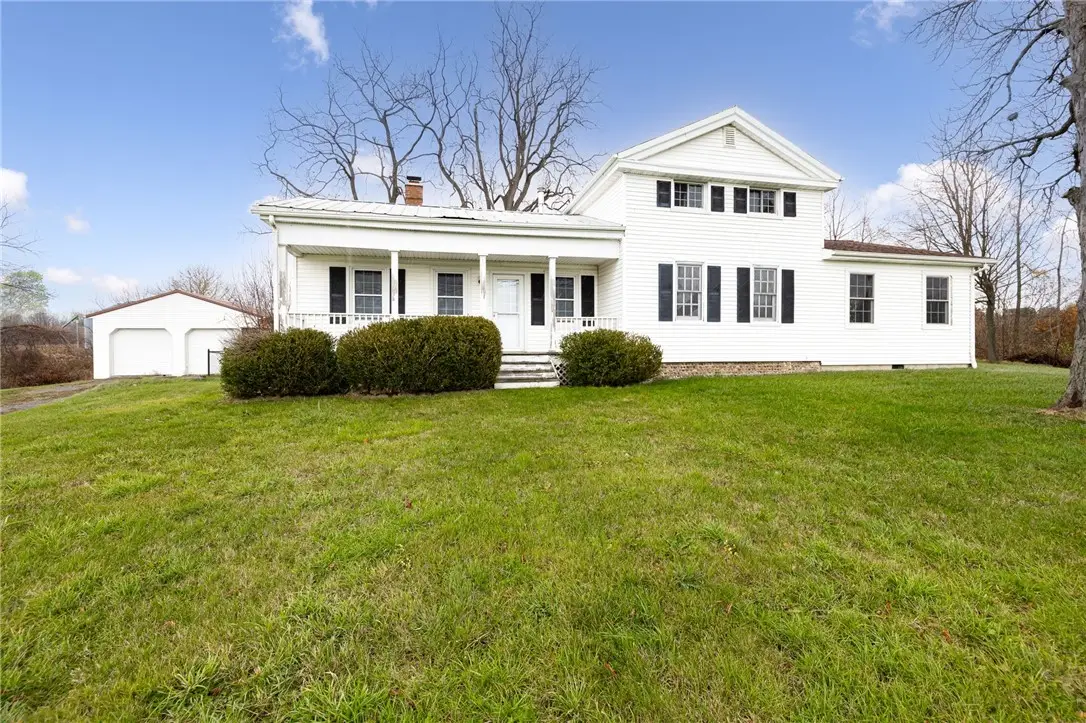 4095 Middle Road, Canandaigua, NY 14424 - Image #1