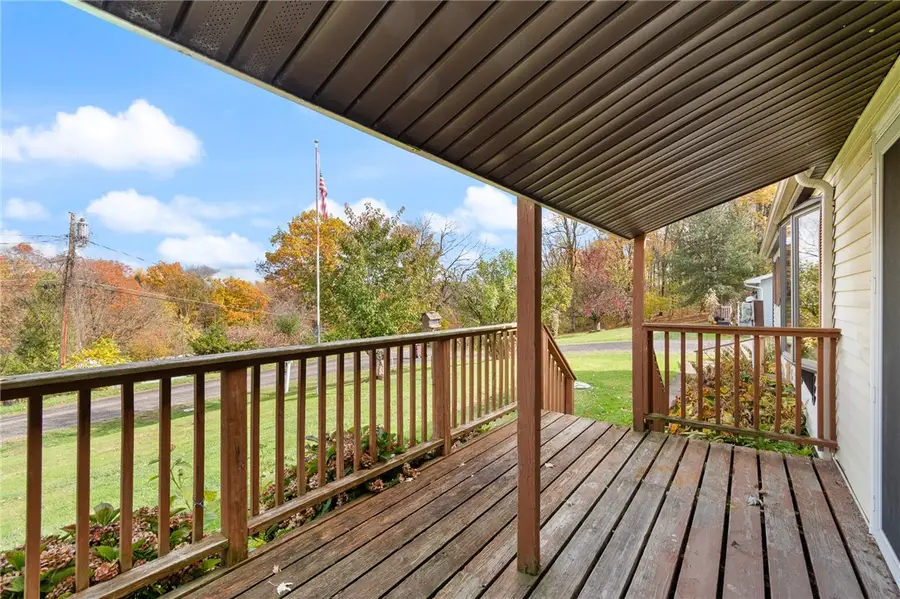 7639 Cardinal Road, Wolcott, NY 14590 - Image #2