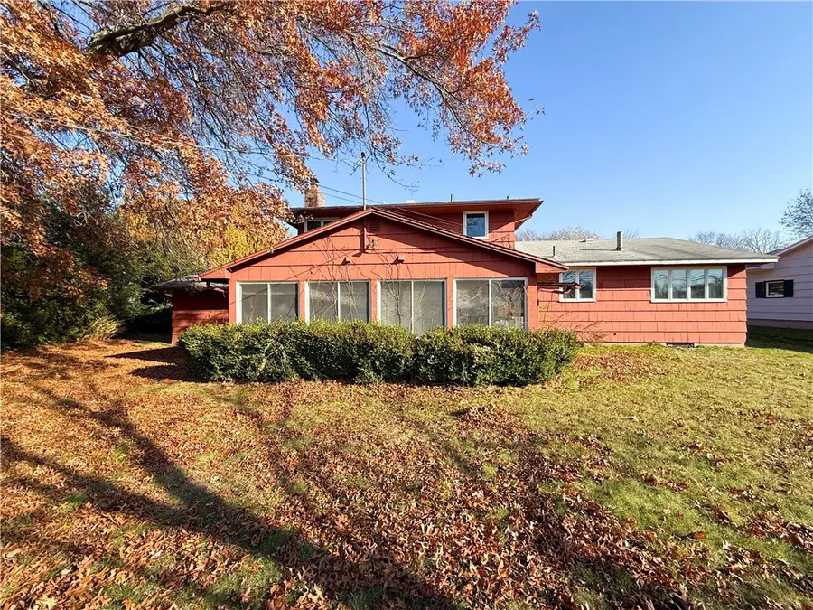 223 Mascot Drive, Rochester, NY 14626 - Image #2