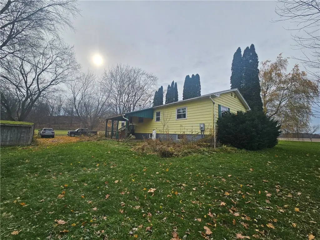 3696 Lakes Corners Rose Valley Road, Clyde, NY 14433 - Image #1