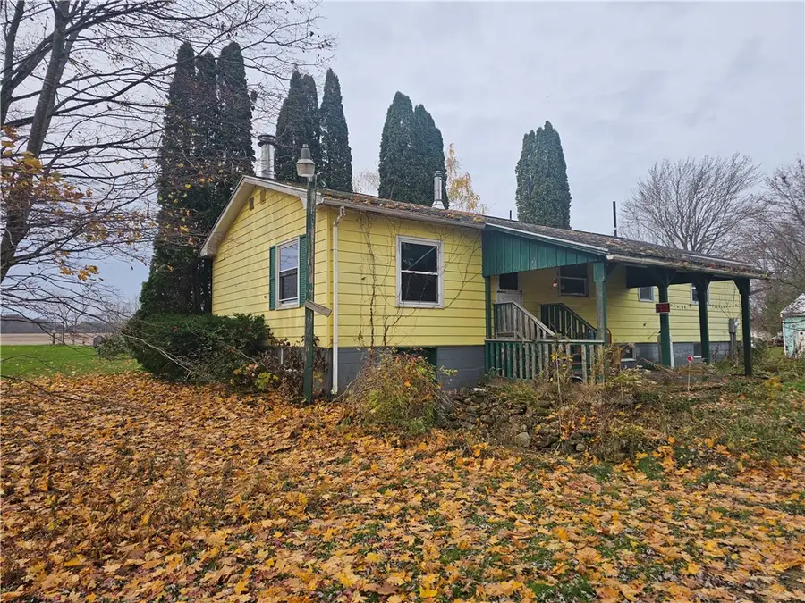 3696 Lakes Corners Rose Valley Road, Clyde, NY 14433 - Image #2