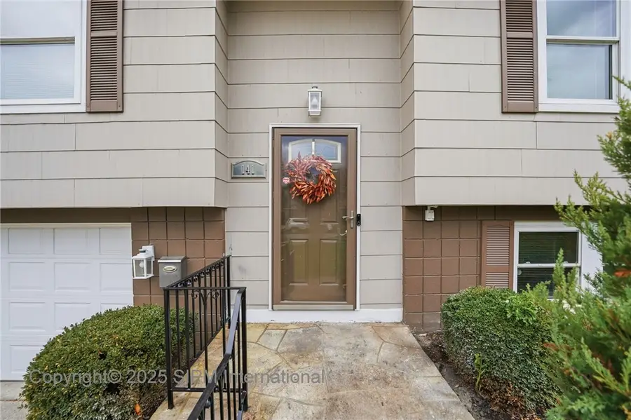 141 Fruitwood Terrace, Amherst, NY 14221 - Image #3