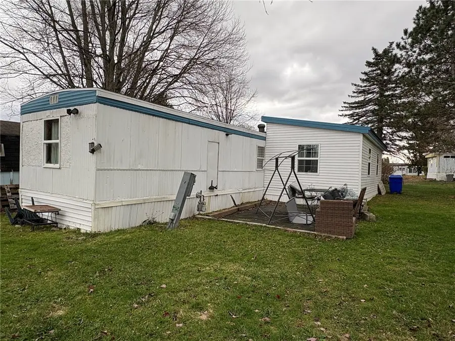 50 Sandy Brook Dr, Hamlin, NY 14464 - Image #3