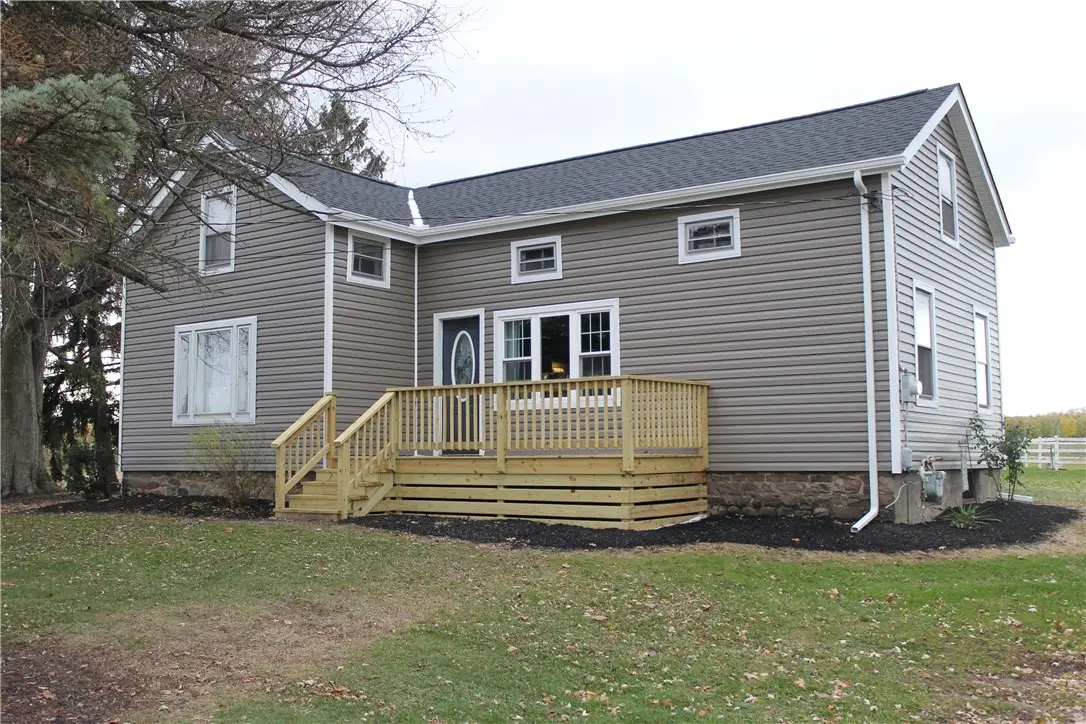 10616 Maple Ridge Road, Medina, NY 14103 - Image #1