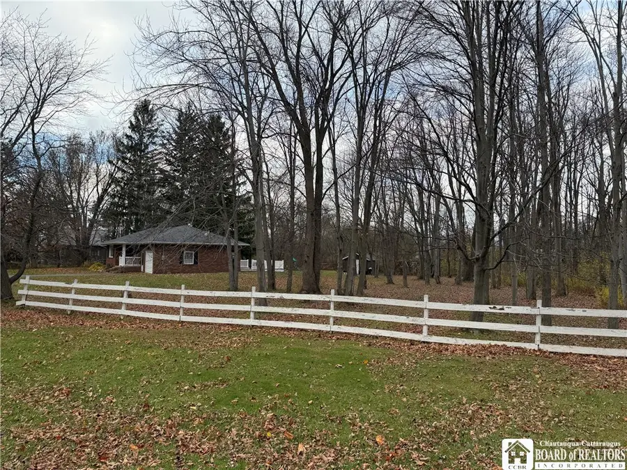 3806 Franklin Avenue, Dunkirk, NY 14048 - Image #2