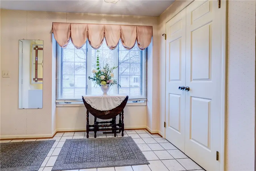 17 Chenin Run, Fairport, NY 14450 - Image #2