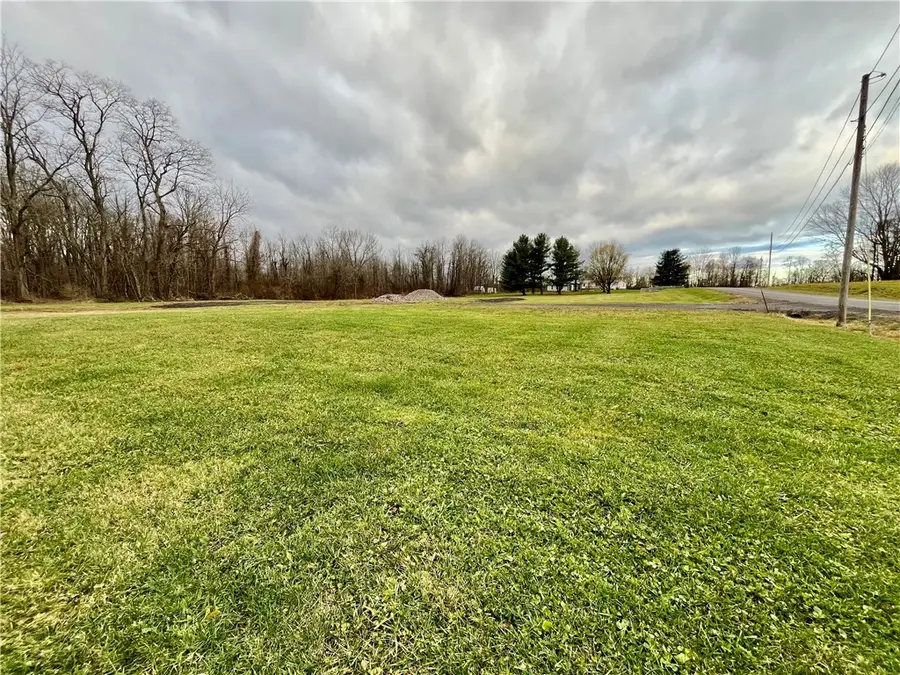 6749 W Port Bay Road, Wolcott, NY 14590 - Image #2