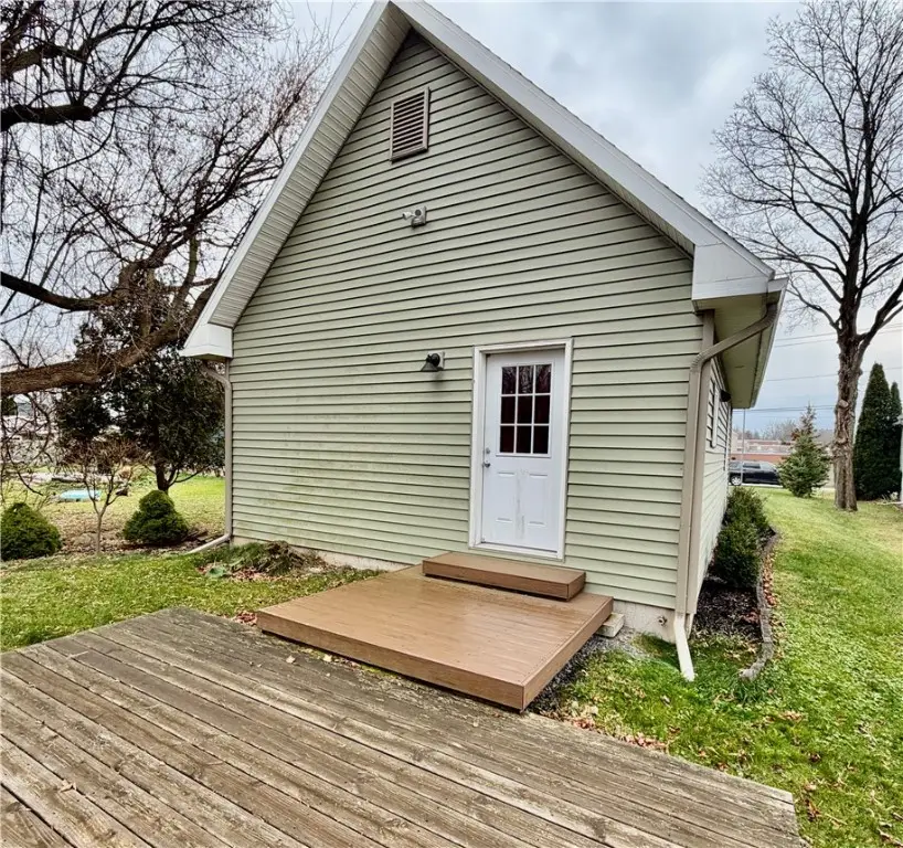 10 Lehigh Avenue, Manchester, NY 14504 - Image #2