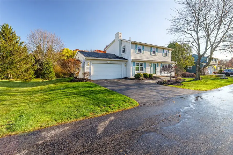 200 Mendon Center (private Drive) Road, Pittsford, NY 14534 - Image #3