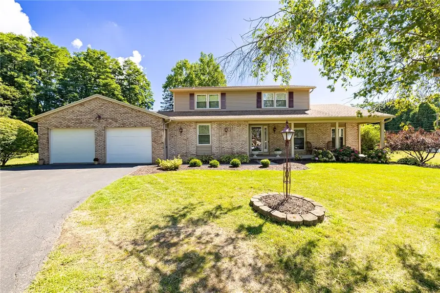 22 Littlewood Lane E, Rochester, NY 14625 - Image #2