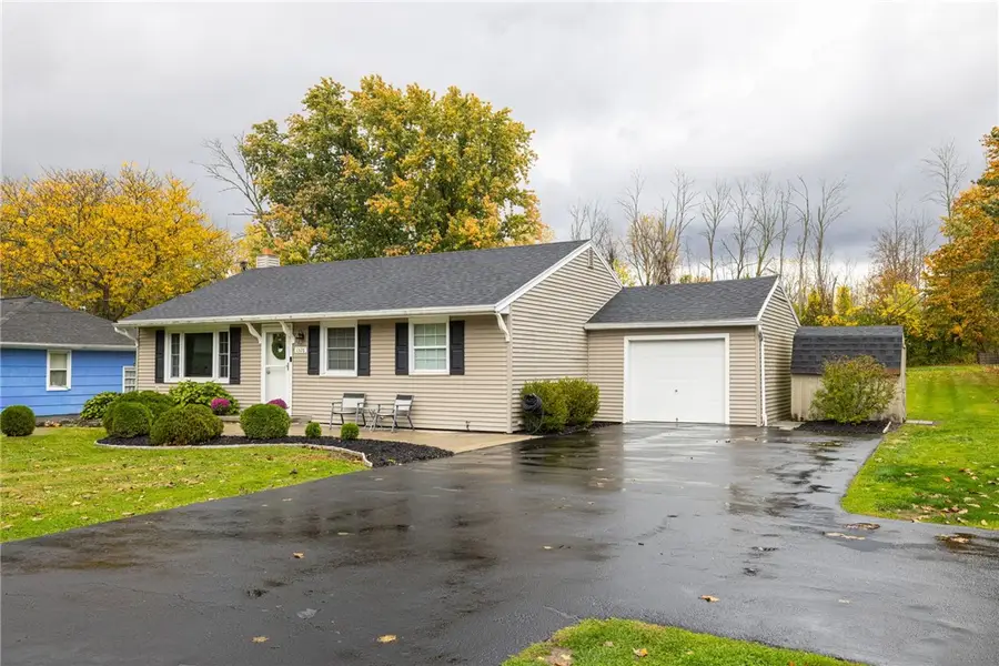 1326 Manitou Rd, Hilton, NY 14468 - Image #2