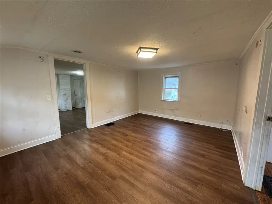 325 Orange St, Rochester, NY 14611 - Image #3