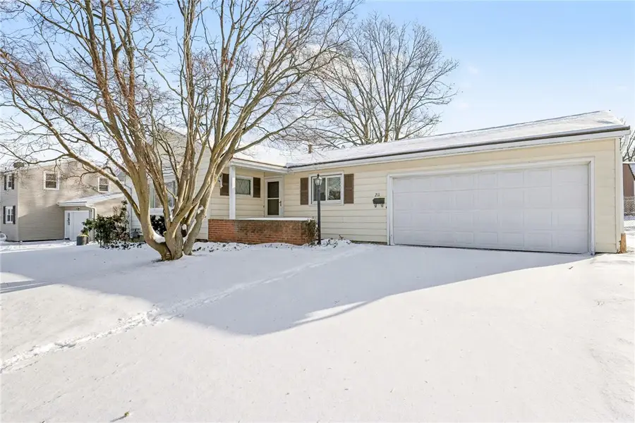 211 Westmar Drive, Rochester, NY 14624 - Image #2