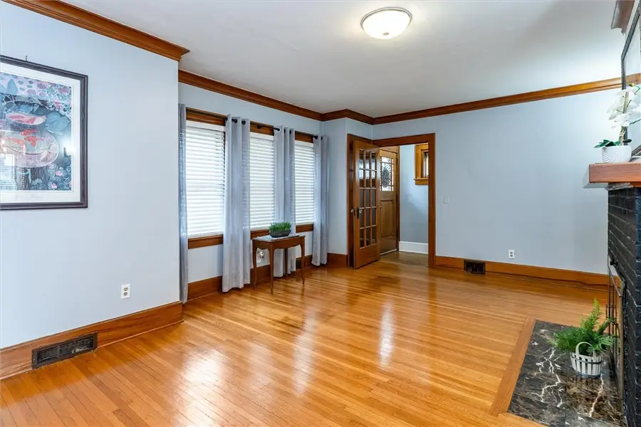 255 Versailles Road, Rochester, NY 14621 - Image #3